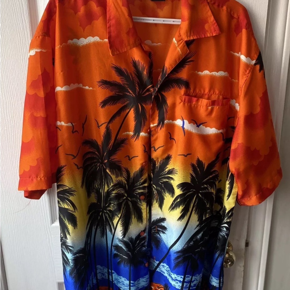 PACIFIC AND CO. Men's HAWAIIAN Floral Look BUTTON-UP large